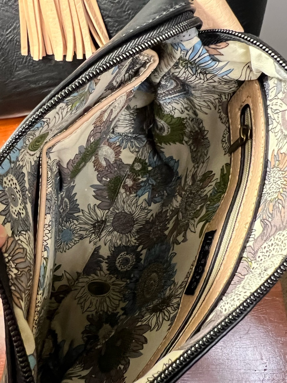 Liz Soto Jane Black Tote Bag 2 in 1 Horsebit NWOT - Picture 12 of 12